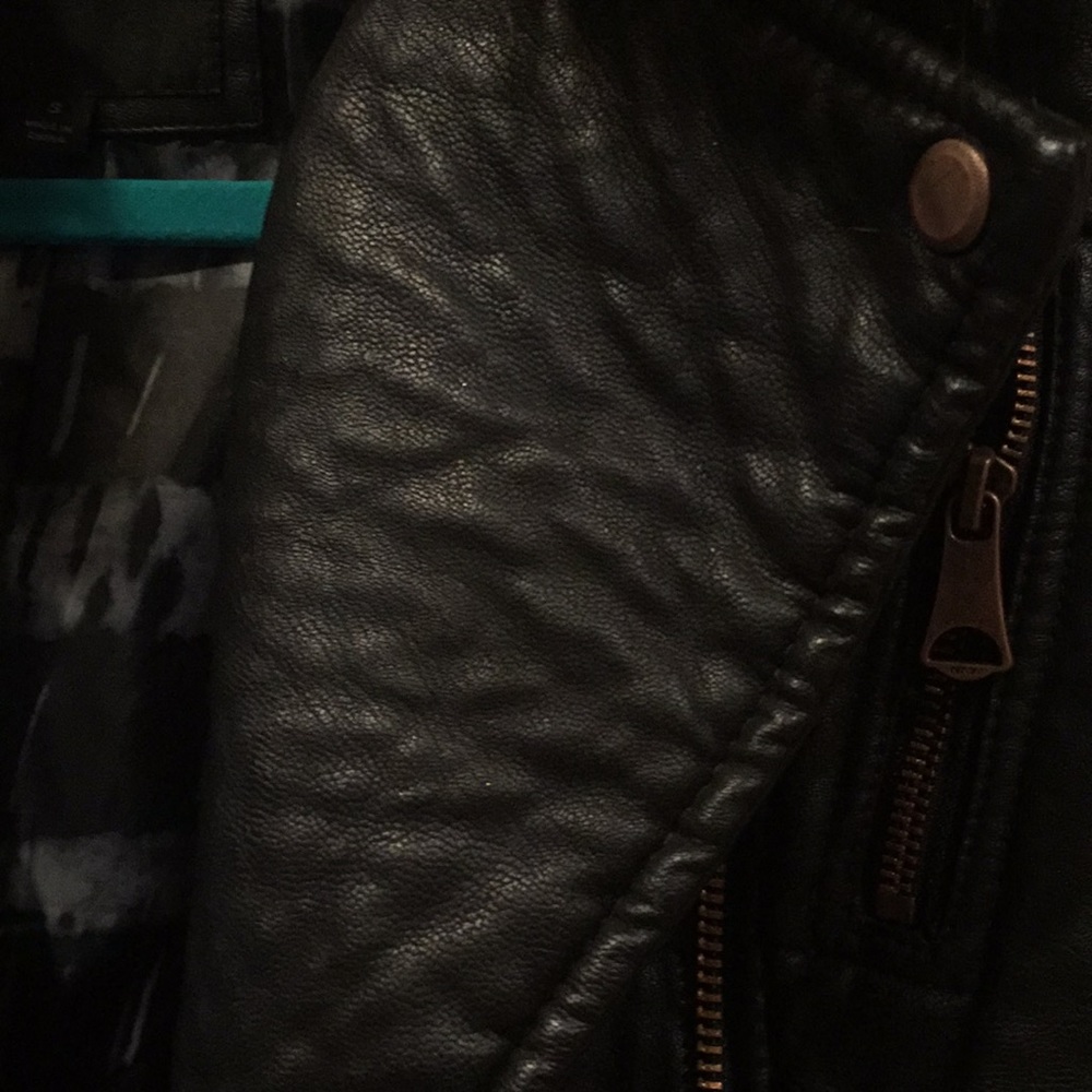 Motor Jacket View 3